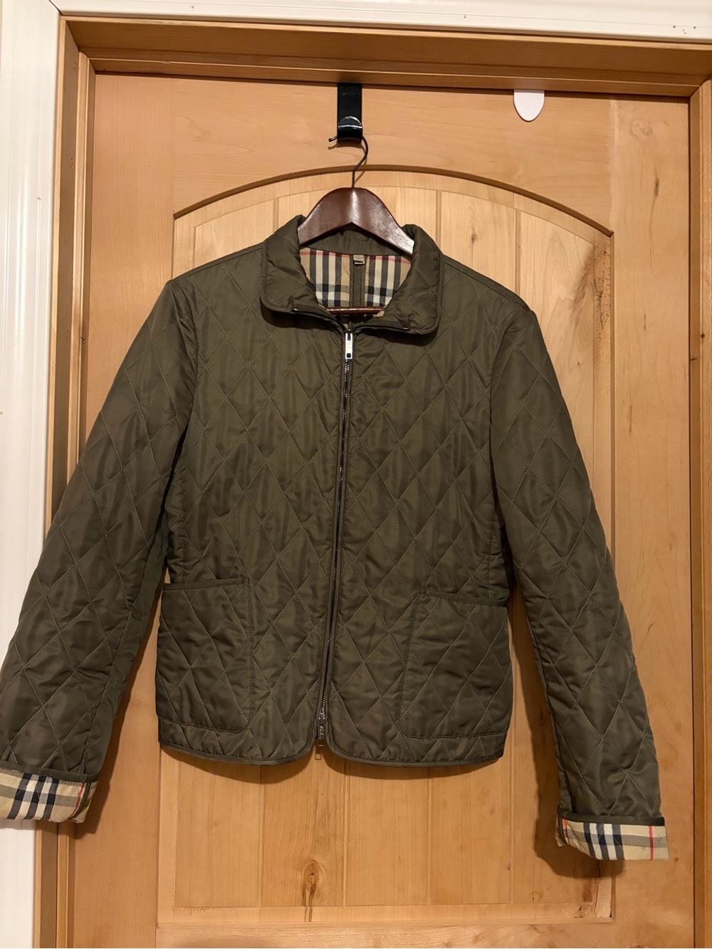 Burberry Olive Green Quilted Puffer Jacket with Check Lining